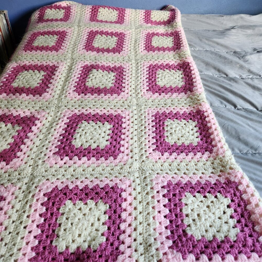 Granny Blanket Crochet Pink White Squares Color Hand Made 70 in x 58 in FastShip - Picture 5 of 8